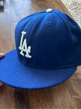 New Era Fitted 7 1/2 LA Dodgers hat